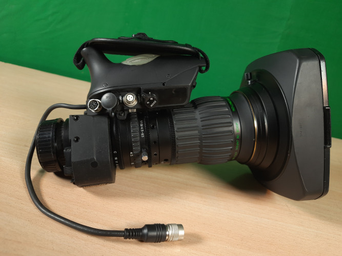Fujinon HA14 X 4.5 BERM-M58B semi servo zoom lens, - image #2